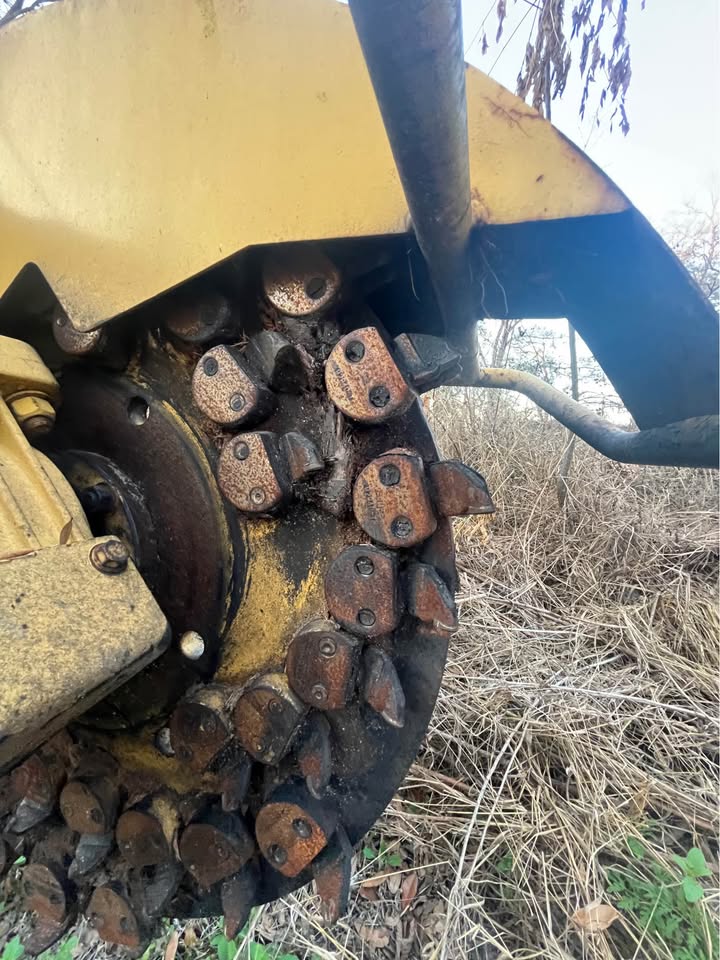 Vermeer carbide cutting teeth close-up
